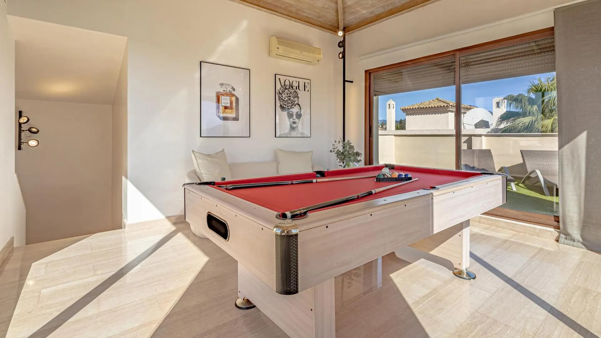 Vacation Marbella: Private Heated Pool Retreat Near Puerto Banus Apartment