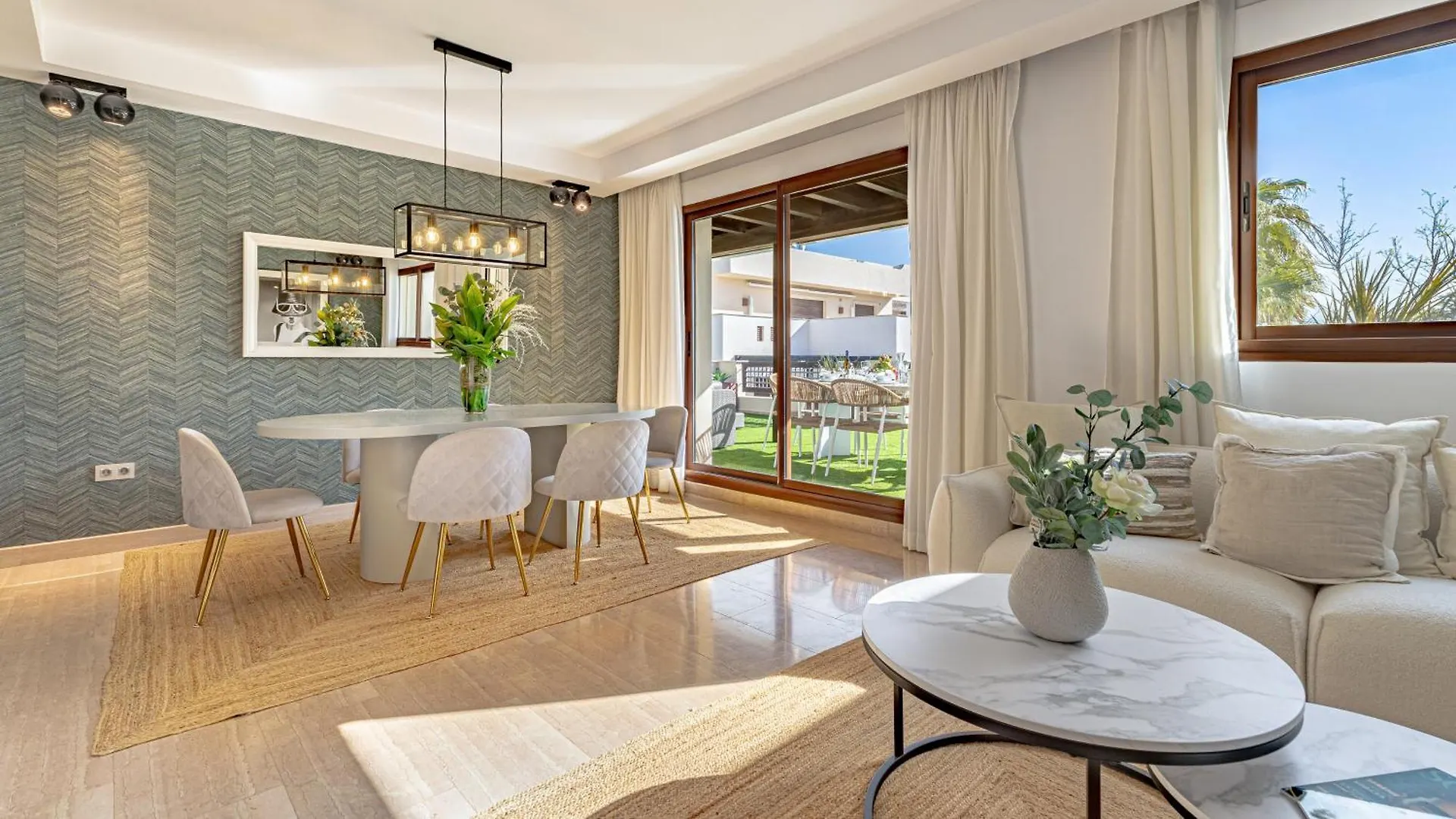 Vacation Marbella: Private Heated Pool Retreat Near Puerto Banus Apartment