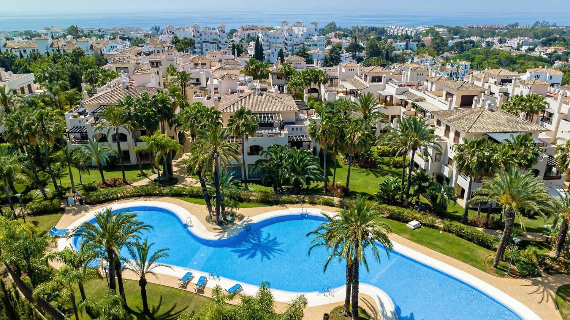 Vacation Marbella: Private Heated Pool Retreat Near Puerto Banus Apartment Spain
