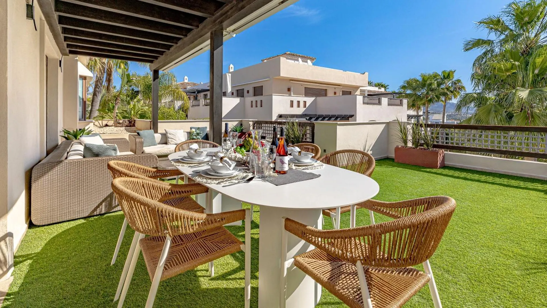 Vacation Marbella: Private Heated Pool Retreat Near Puerto Banus Apartment